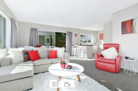 Photo of property in 102 Swanson Road, Henderson, Auckland, 0610