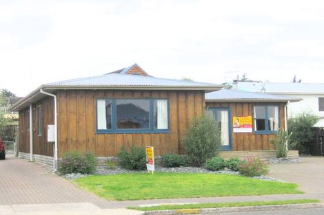 Photo of property in 15b Links Avenue, Mount Maunganui, 3116