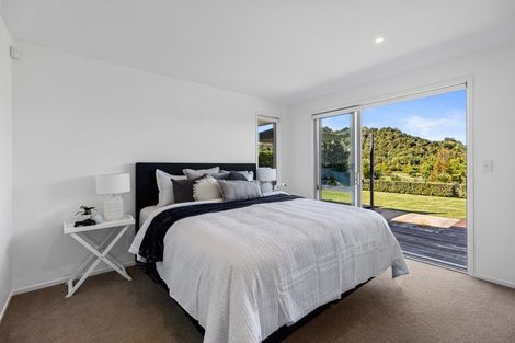 Photo of property in 49 Landing Drive, Pyes Pa, Tauranga, 3112