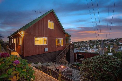 Photo of property in 1 Iona Street, Mornington, Dunedin, 9011