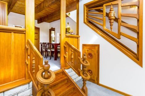 Photo of property in 27 Seymour Grove, Kingsley Heights, Upper Hutt, 5018