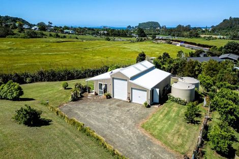 Photo of property in 6 Lois Lane, Hahei, Whitianga, 3591