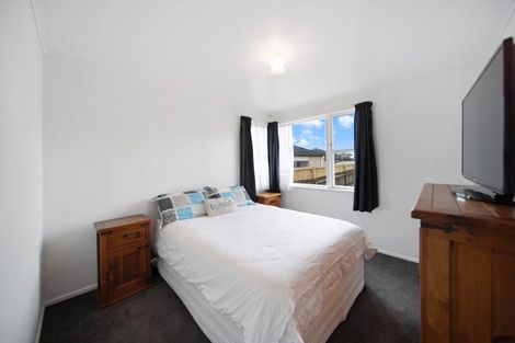 Photo of property in 19 Clendon Place, Manurewa, Auckland, 2102