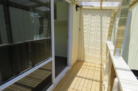 Photo of property in 2 Ahiriri Avenue, Avondale, Auckland, 0600