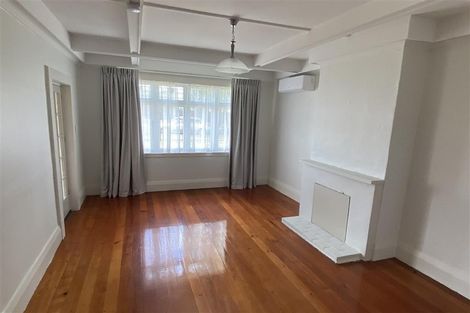 Photo of property in 43 Astley Avenue, New Lynn, Auckland, 0600