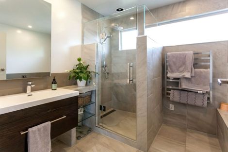 Photo of property in 111 Brunton Crescent, Thames, 3500