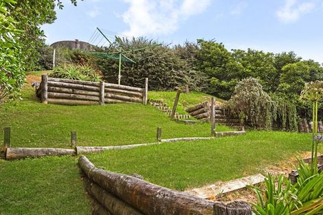 Photo of property in 4 Karoro Place, Paremata, Porirua, 5024