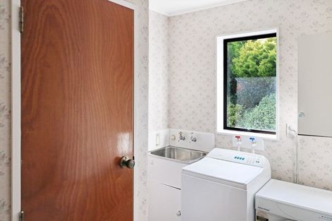 Photo of property in 59 Field Street, Silverstream, Upper Hutt, 5019