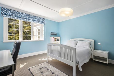 Photo of property in 12 Easdale Street, Kelburn, Wellington, 6012