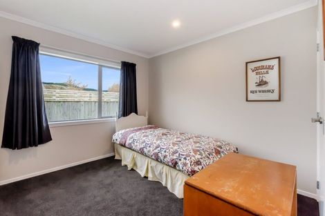 Photo of property in 39 Gallipoli Place, Paraparaumu, 5032