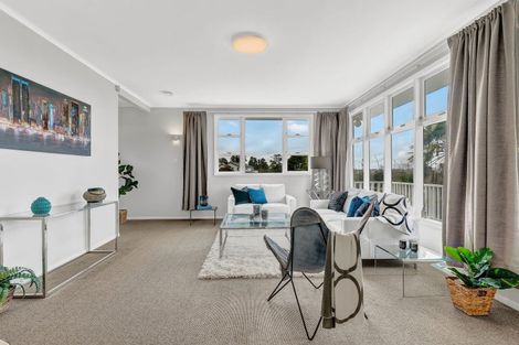 Photo of property in 180a Old Titirangi Road, New Lynn, Auckland, 0600