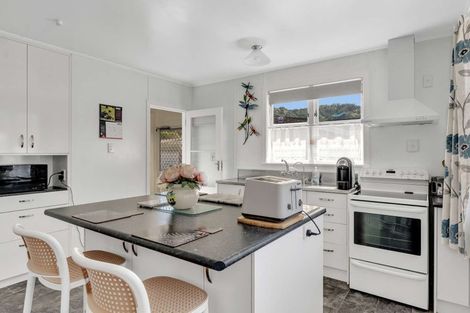 Photo of property in 28 Massey Road, Mangapapa, Gisborne, 4010