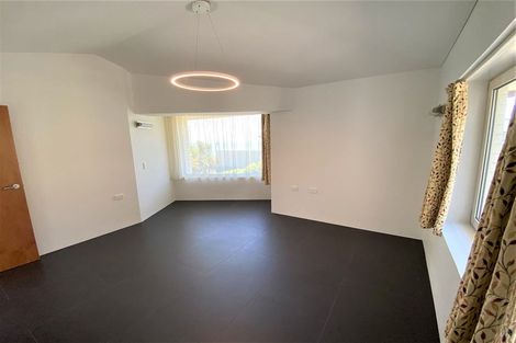 Photo of property in 21 Tuawera Terrace, Clifton, Christchurch, 8081