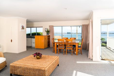 Photo of property in 14 Tapu Place, Kaiteriteri, Motueka, 7197