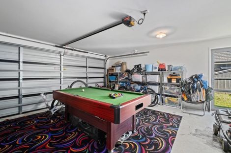 Photo of property in 11 Ada Place, Lake Hayes, Queenstown, 9304