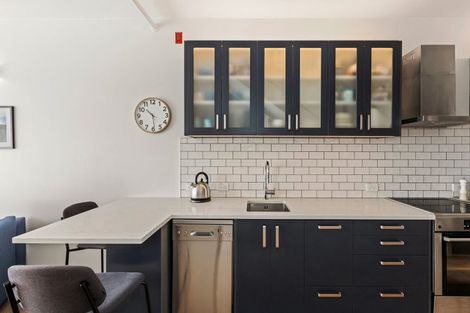 Photo of property in Qba Apartments, 4p/51 Webb Street, Mount Cook, Wellington, 6011