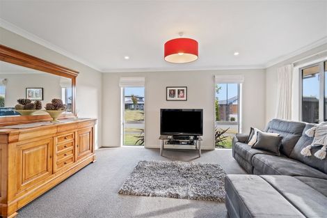 Photo of property in 21 Shepherd Avenue, West Melton, 7618