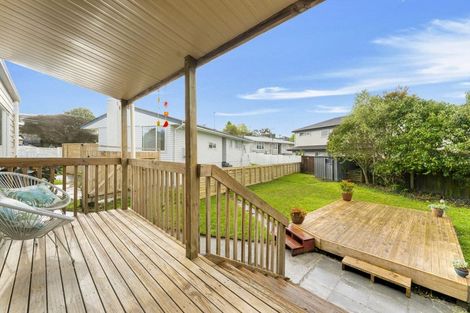 Photo of property in 13a Becroft Drive, Forrest Hill, Auckland, 0620