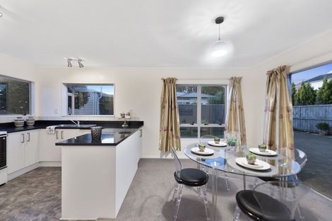 Photo of property in 140a Masters Avenue, Silverdale, Hamilton, 3216