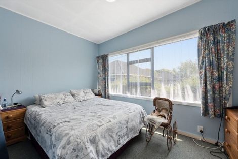 Photo of property in 1/1067 Fergusson Drive, Clouston Park, Upper Hutt, 5018
