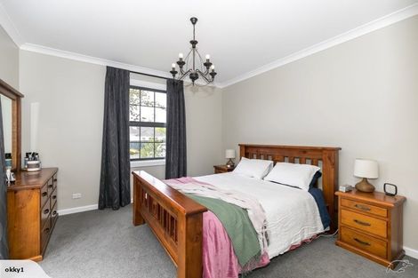 Photo of property in 5 Casey Avenue, Fairfield, Hamilton, 3214