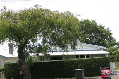 Photo of property in 60 Kitenui Avenue, Mount Albert, Auckland, 1025