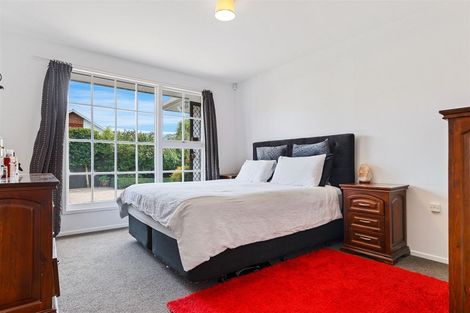 Photo of property in 2/468a Greers Road, Bishopdale, Christchurch, 8053