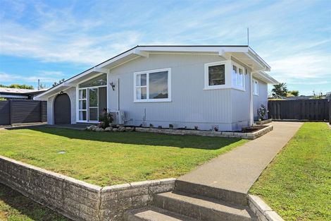 Photo of property in 22 Sunderland Drive, Flaxmere, Hastings, 4120