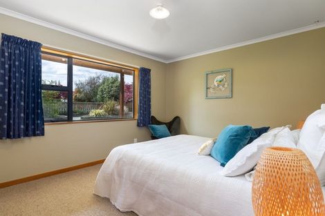 Photo of property in 44 Remarkables Crescent, Frankton, Queenstown, 9300