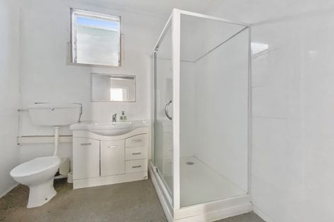 Photo of property in 151a The Parade, Island Bay, Wellington, 6023