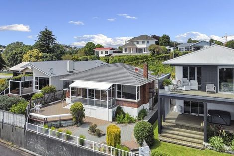 Photo of property in 412 Devon Street West, Lynmouth, New Plymouth, 4310