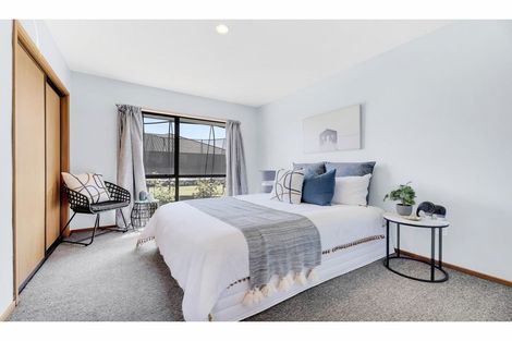 Photo of property in 22 Giles Place, Shirley, Christchurch, 8061