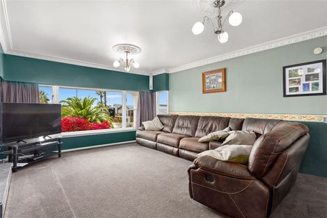 Photo of property in 218 Pohutukawa Avenue, Ohope, 3121