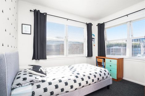 Photo of property in 34 English Street, St Andrews, Hamilton, 3200
