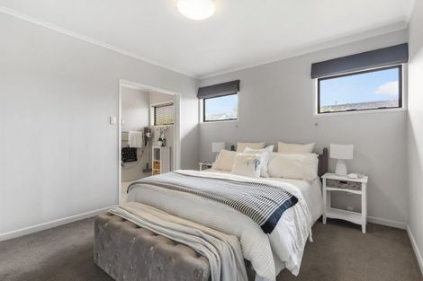 Photo of property in 1/15 Quebec Road, Milford, Auckland, 0620