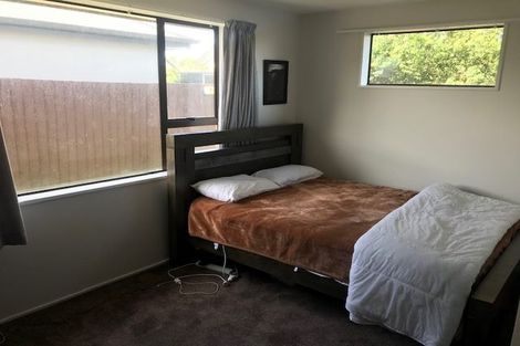 Photo of property in 7 Farm Lane, Parklands, Christchurch, 8083