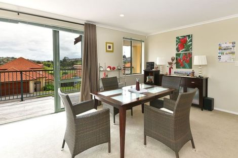 Photo of property in 11 Parkwood Crescent, Gulf Harbour, Whangaparaoa, 0930