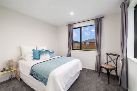 Photo of property in 32 Bill Harvey Drive, Halswell, Christchurch, 8025