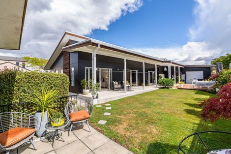 Photo of property in 37 Reading Street, Greytown, 5712