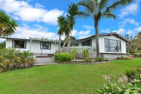 Photo of property in 535 Peak Road, Helensville, 0875