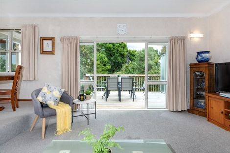 Photo of property in 23 Sherwood Avenue, Te Atatu South, Auckland, 0610