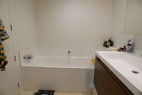 Photo of property in 16 Cochrane Road, Hobsonville, Auckland, 0616