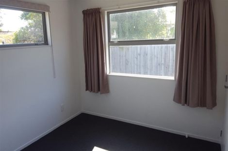 Photo of property in 5a Atiawa Street, Glen Avon, New Plymouth, 4312