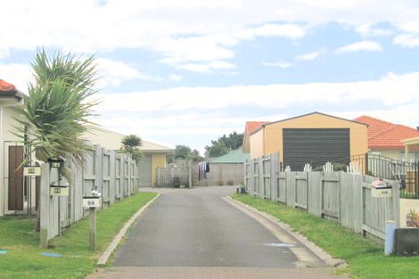 Photo of property in 66 Corinth Grove, Papamoa Beach, Papamoa, 3118