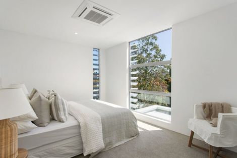 Photo of property in 43 Totara Street, Fendalton, Christchurch, 8041