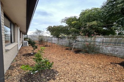 Photo of property in 12 Mangatiti Street, Papakura, 2110