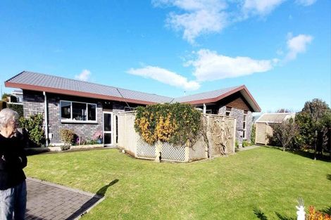 Photo of property in 7 Bandon Grove, Bell Block, New Plymouth, 4312