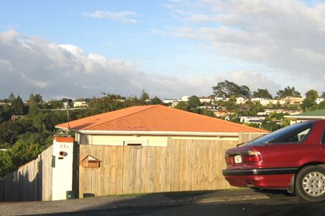 Photo of property in 2/37 Monarch Avenue, Hillcrest, Auckland, 0627