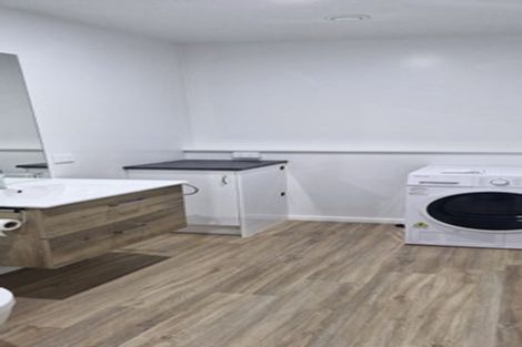 Photo of property in 30a Larch Place, Casebrook, Christchurch, 8051