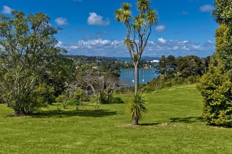 Photo of property in 1 Buckleys Track, Paremoremo, Auckland, 0632